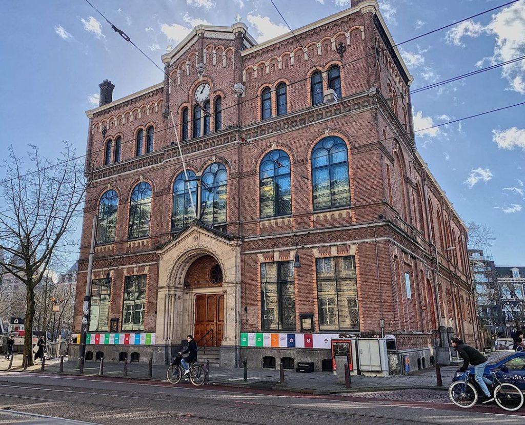 Paradiso-concert hall-events-Amsterdam-hotel-Crowne Plaza
