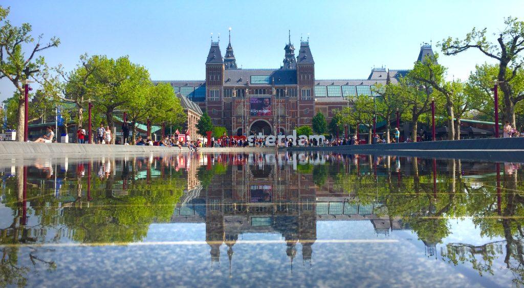 Musuem quarter-Rijksmuseum-Amsterdam South-sightseeing-travel-hotel-Crowne Plaza