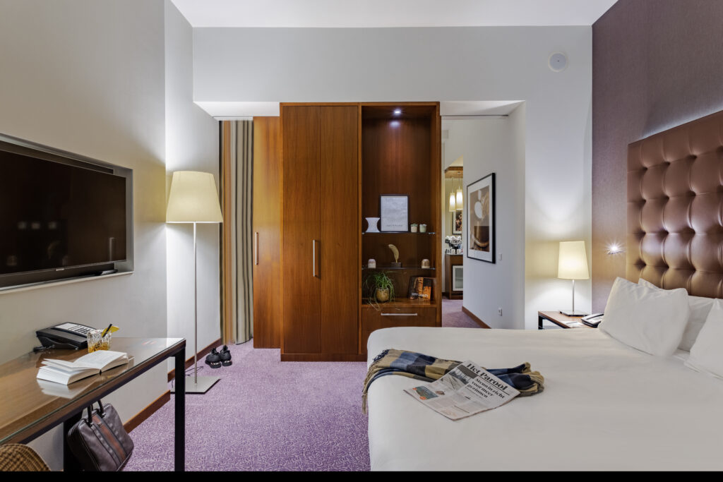 Suite-room-hotel-Amsterdam-Crowne Plaza