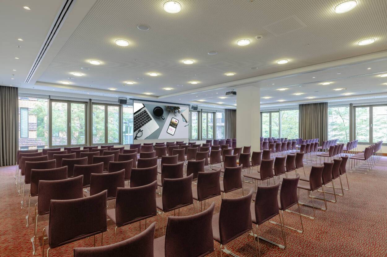 Broadway_Theatre_Crowne Plaza Amsterdam South1